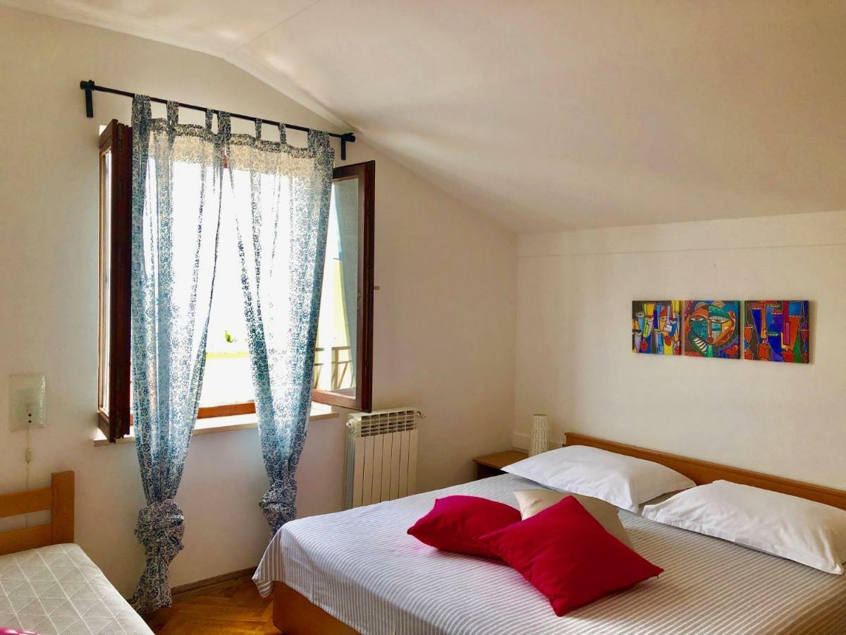 Apartments Petricic With Swimming Pool Ičići Dış mekan fotoğraf